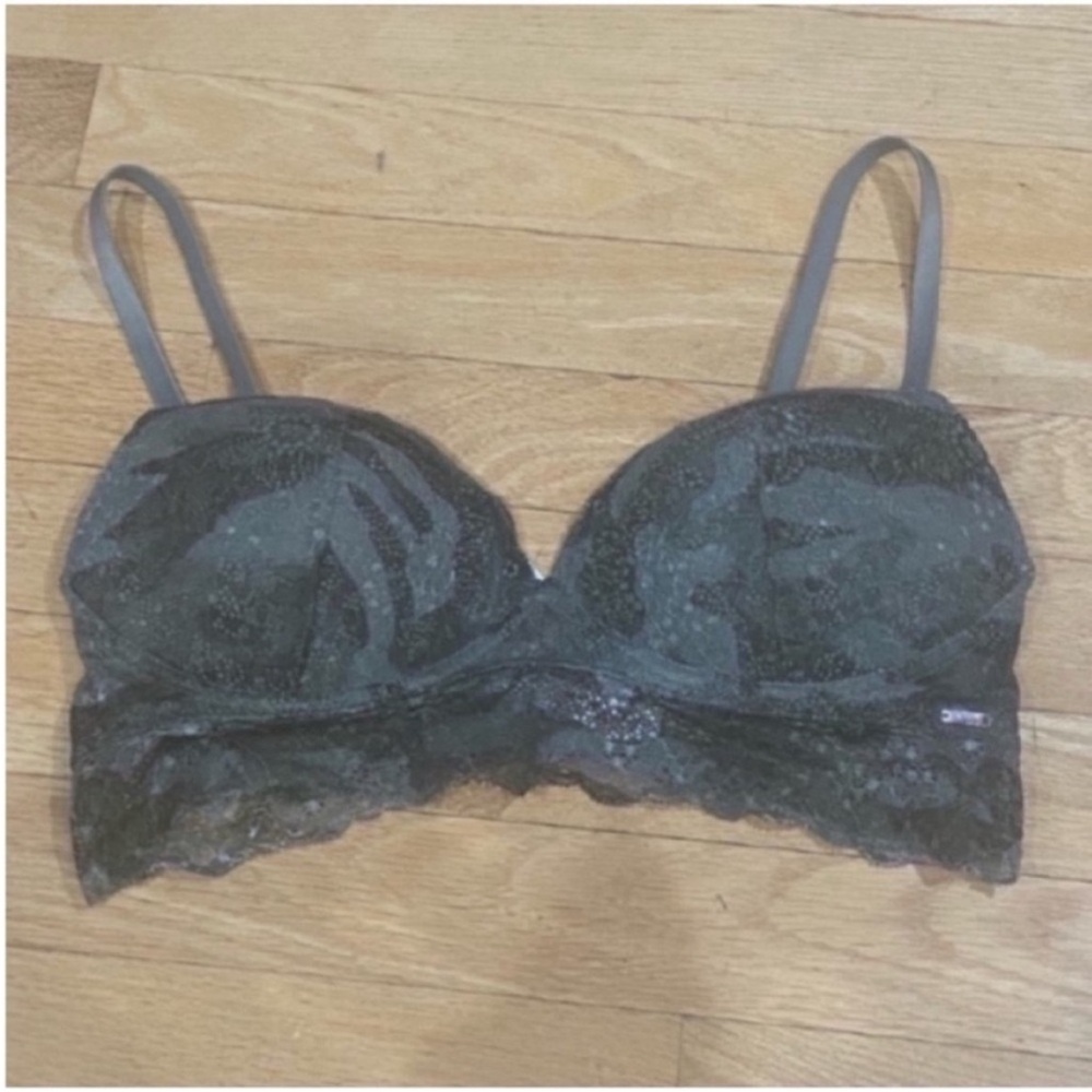 Pink Victoria’s Secret camouflage wireless push up bra small S